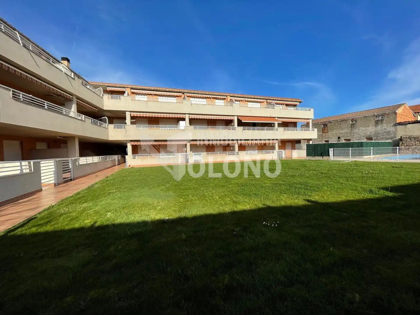 Vista exterior de Apartamento en venta en Alesanco con Calefacción, Terraza y Trastero