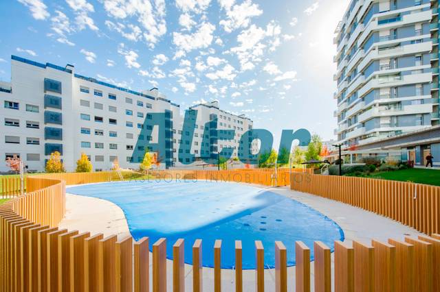 Oficina en Venta en DE JORDI SOLÉ TURA en Valdebebas - Valdefuentes