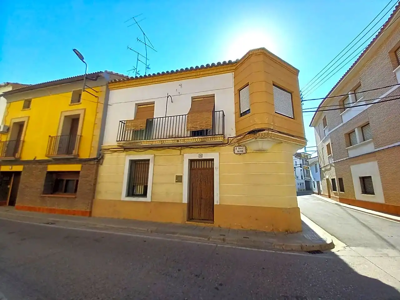 Vista exterior de Casa o xalet en venda en Gelsa amb Calefacció, Jardí privat i Terrassa