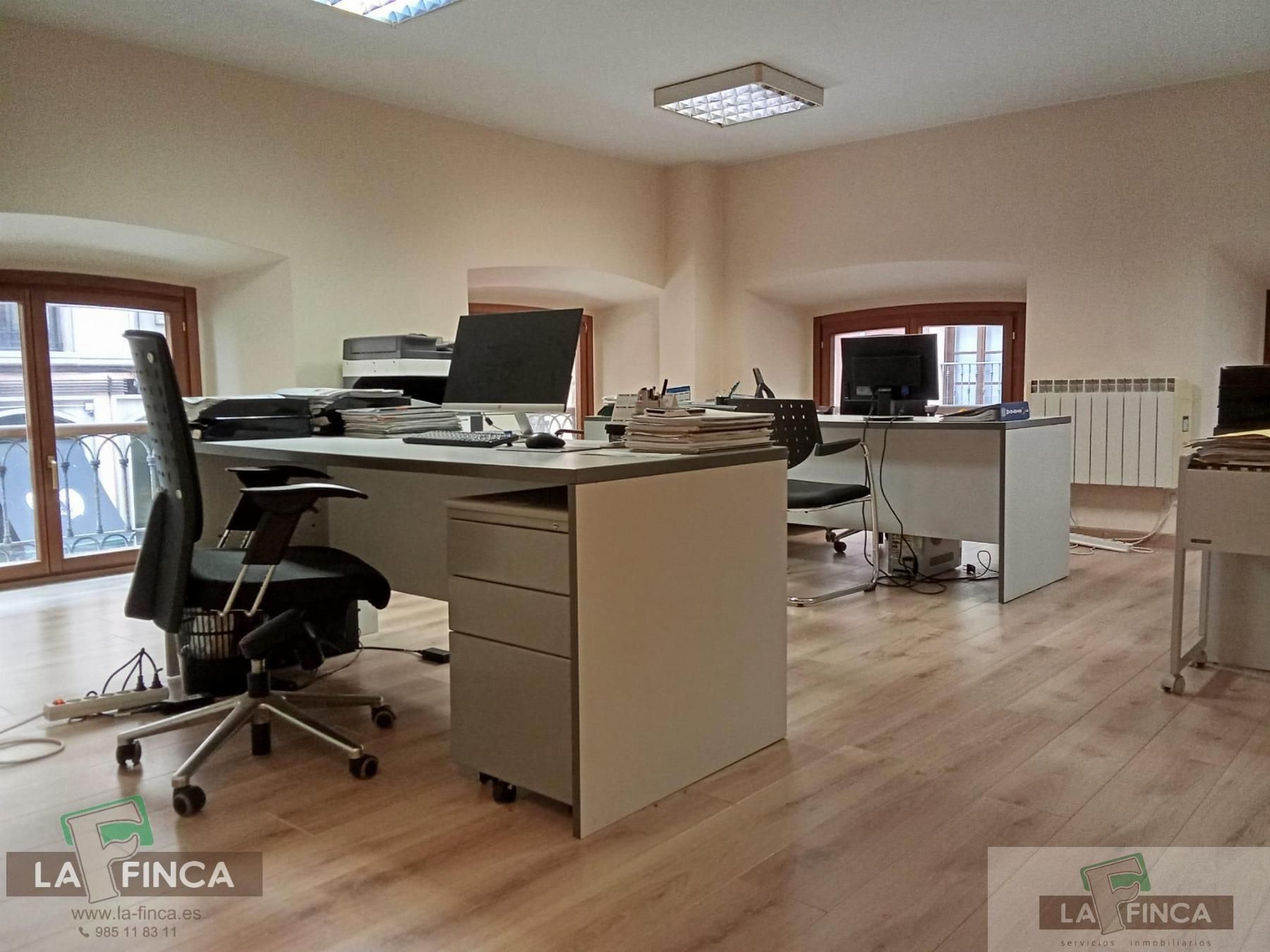 Piso en venta en Cimadevilla, Centro, Gijón