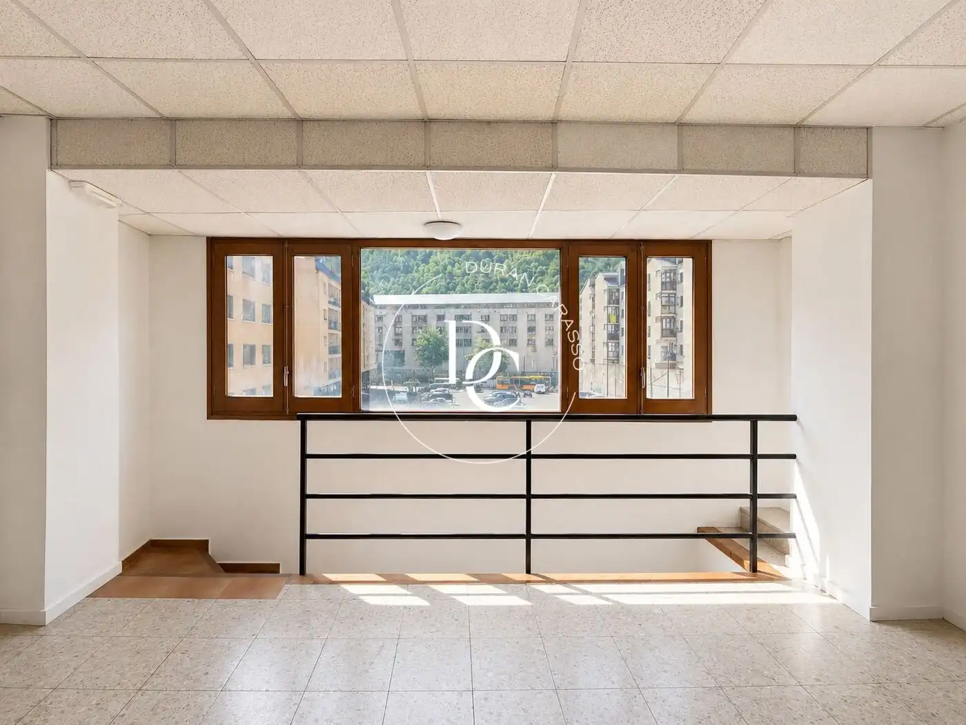 Büro zur Miete in Carrer Fiter i Rossell