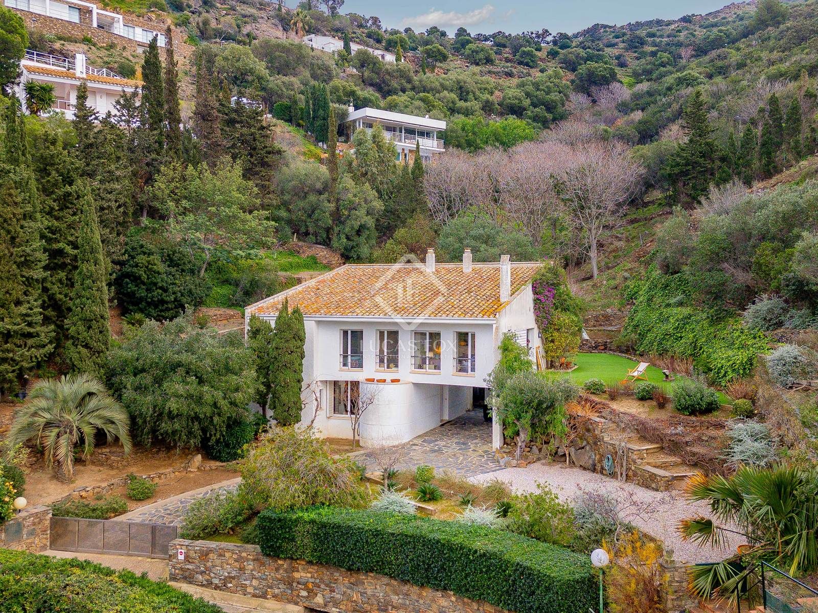 Vista exterior de Casa o xalet en venda en El Port de la Selva amb Calefacció, Jardí privat i Traster