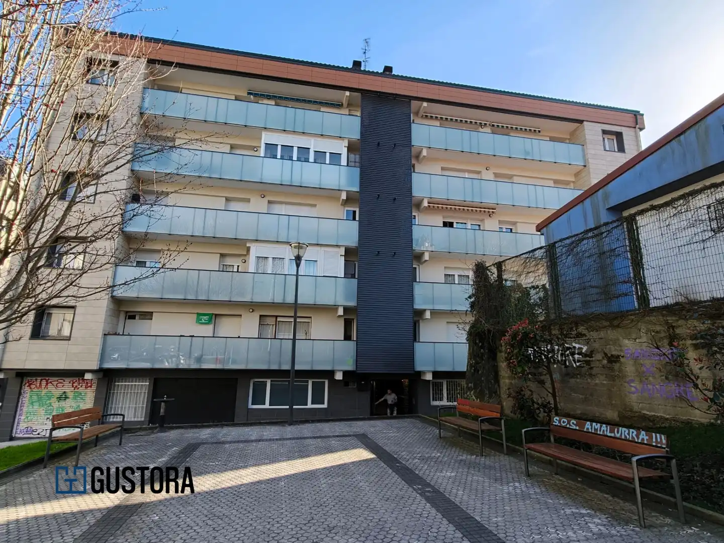 Vista exterior de Piso en venta en Donostia - San Sebastián  con Calefacción, Terraza y Trastero