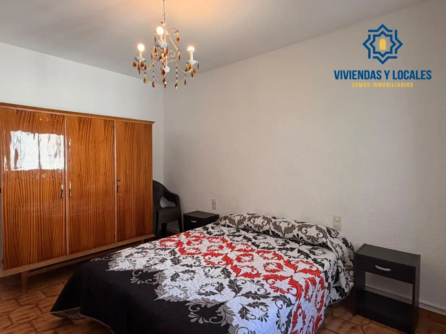 Habitación de Casa o chalet de alquiler en Granada con Jardín privado, Terraza y Amueblado