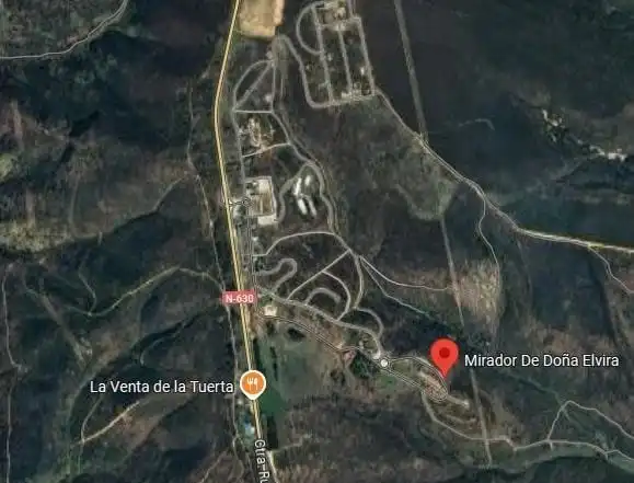 Terreni e lotti in vendita a Garrafe de Torío, imagen 2