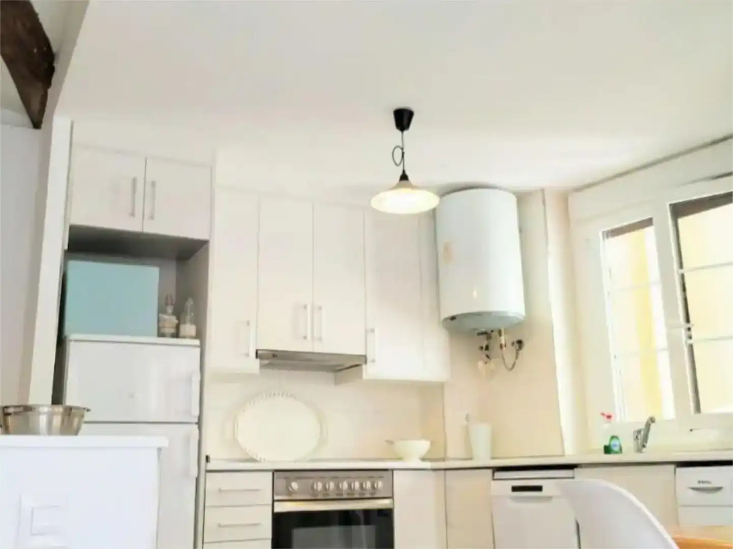 Küche von Wohnung zur Miete in  Zaragoza Capital mit Klimaanlage und Balkon