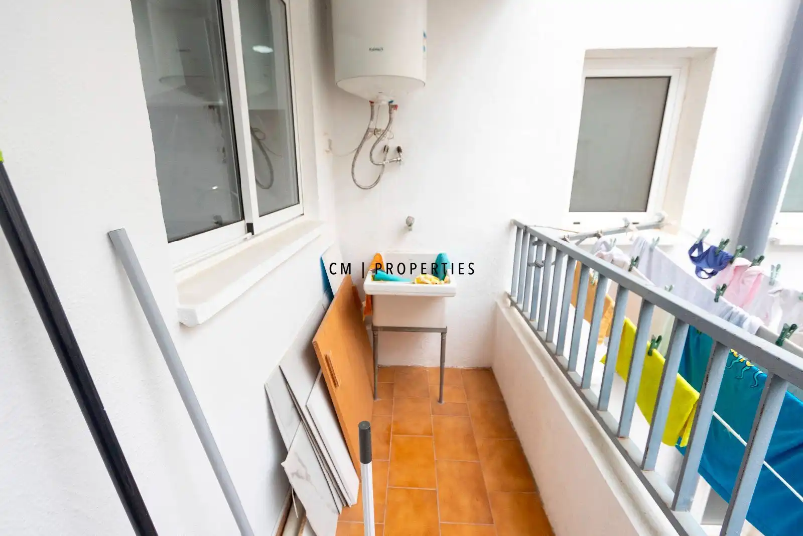 Flat for rent in carretera Malilla, Malilla
