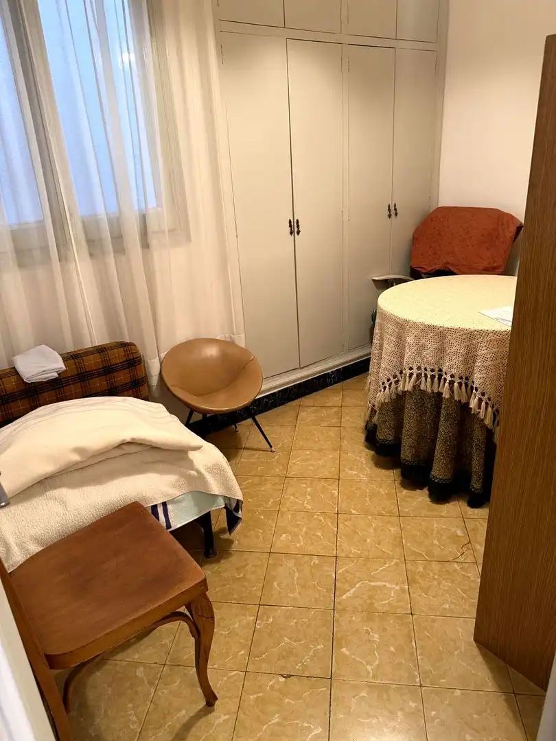Habitación de Piso en venta en Terrassa con Aire acondicionado, Calefacción y Balcón