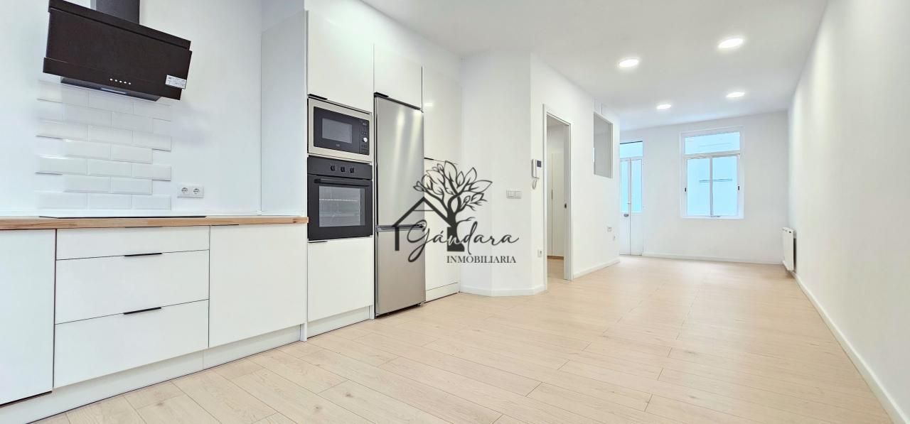 Cocina de Planta baja en venta en Ferrol con Calefacción, Terraza y Trastero