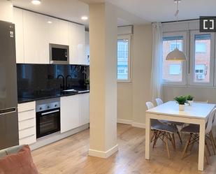 Kitchen of Flat to rent in  Madrid Capital  with Air Conditioner, Heating and Furnished