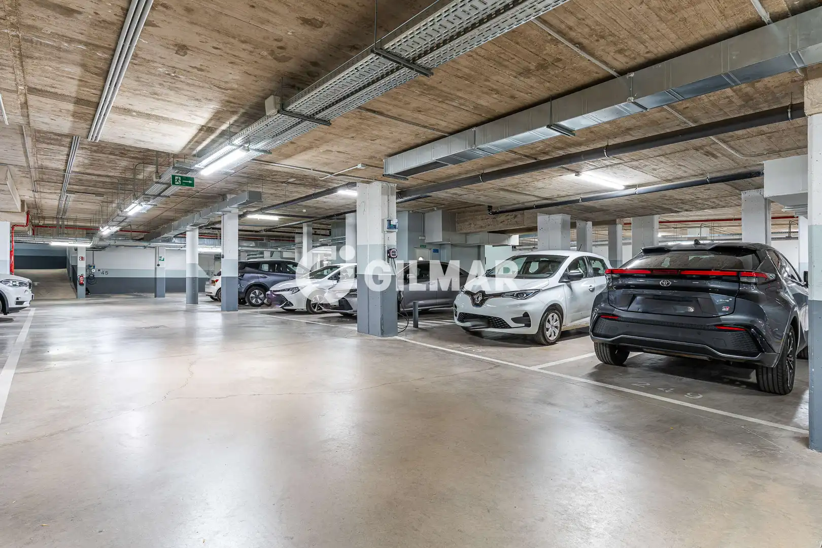 Parkplatz von Wohnung zum Verkauf in Las Rozas de Madrid mit Heizung, Privatgarten und Abstellraum