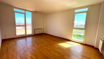 Flat for sale in VELA ZANETTI, Chozas de Abajo, imagen 3