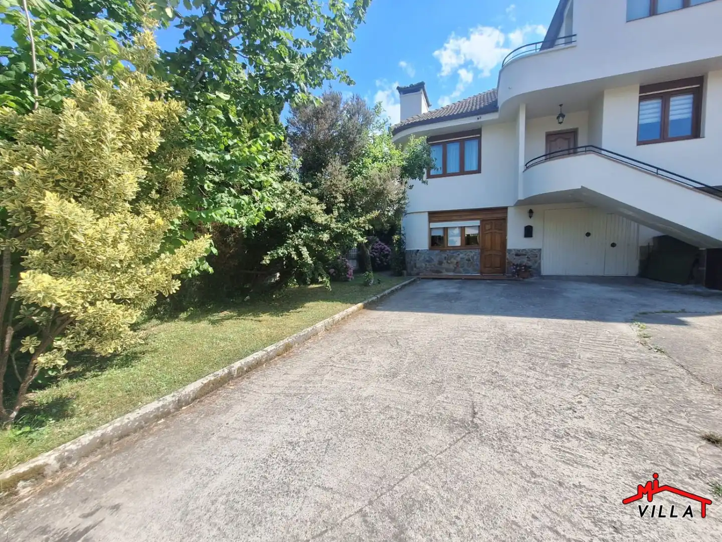Exterior view of Ground floor for rent in Liendo  with Heating, Terrace and Furnished