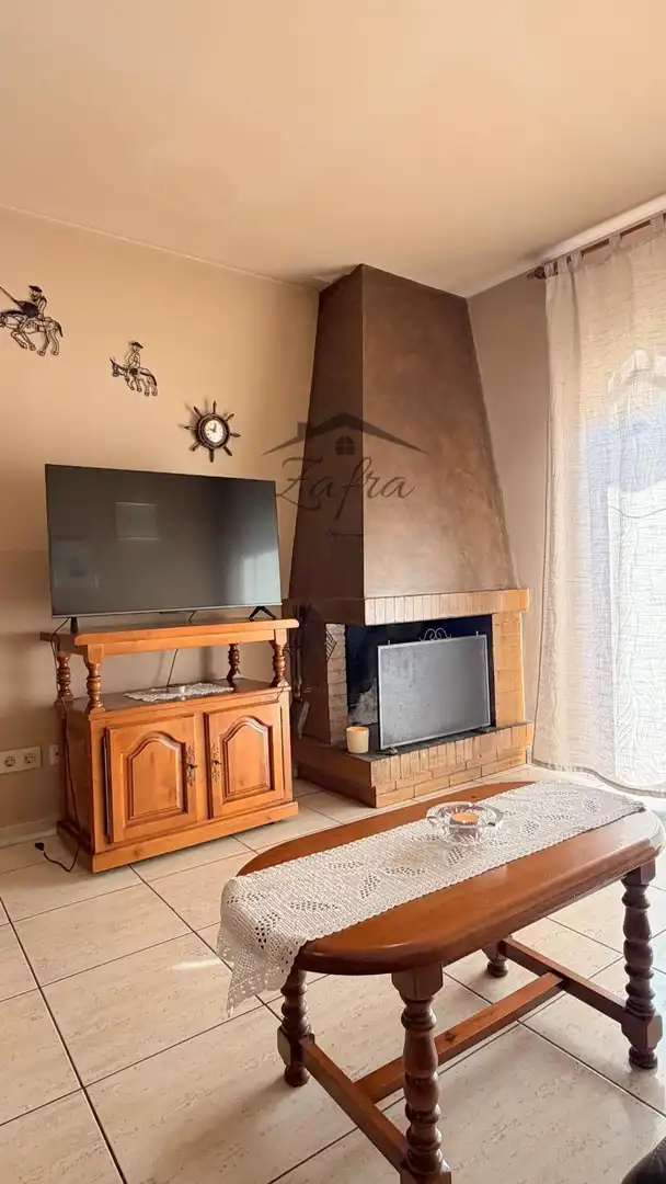 Adosado con jardín en venta en Carrer Carrer Santa Maria, imagen 2