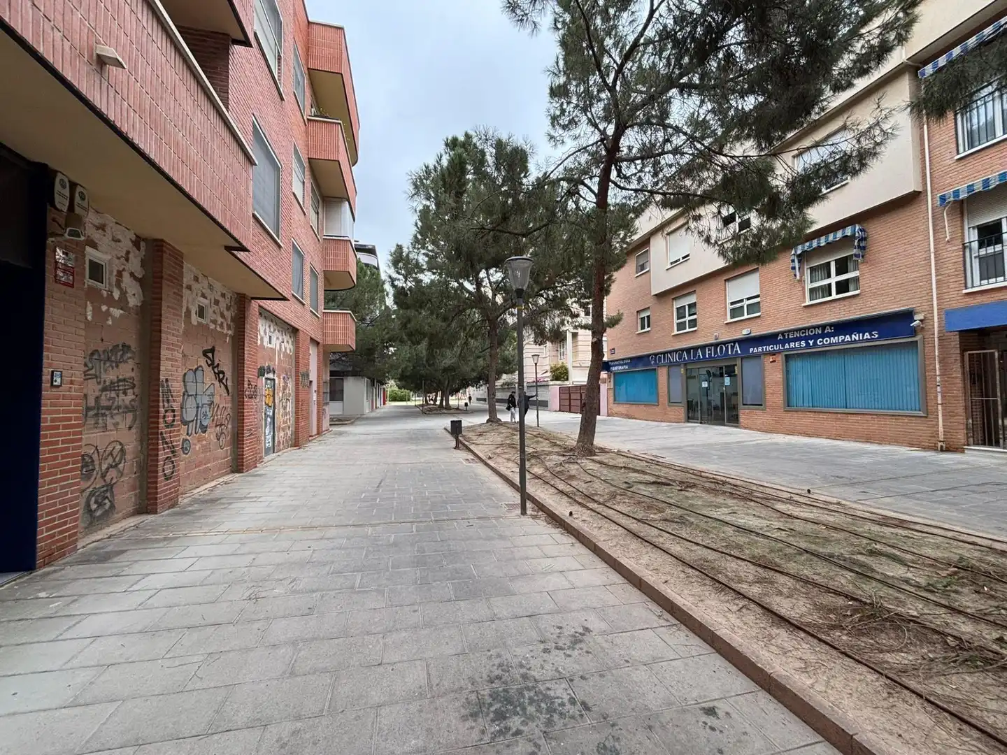 Vista exterior de Oficina de lloguer en Murcia