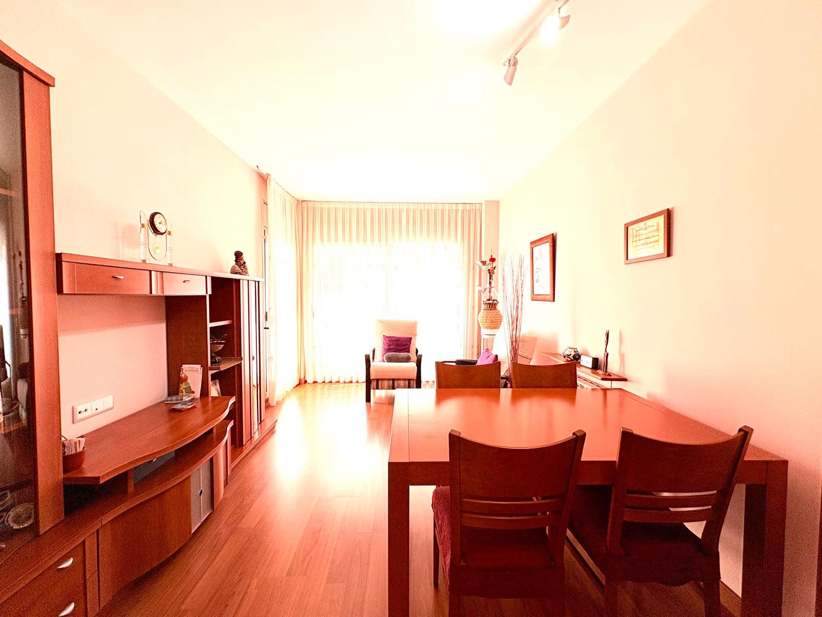 Living room of Flat for sale in Terrassa  with Heating, Parquet flooring and Balcony