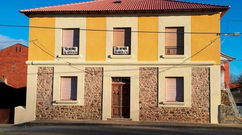 Casa con muchas posibilidades