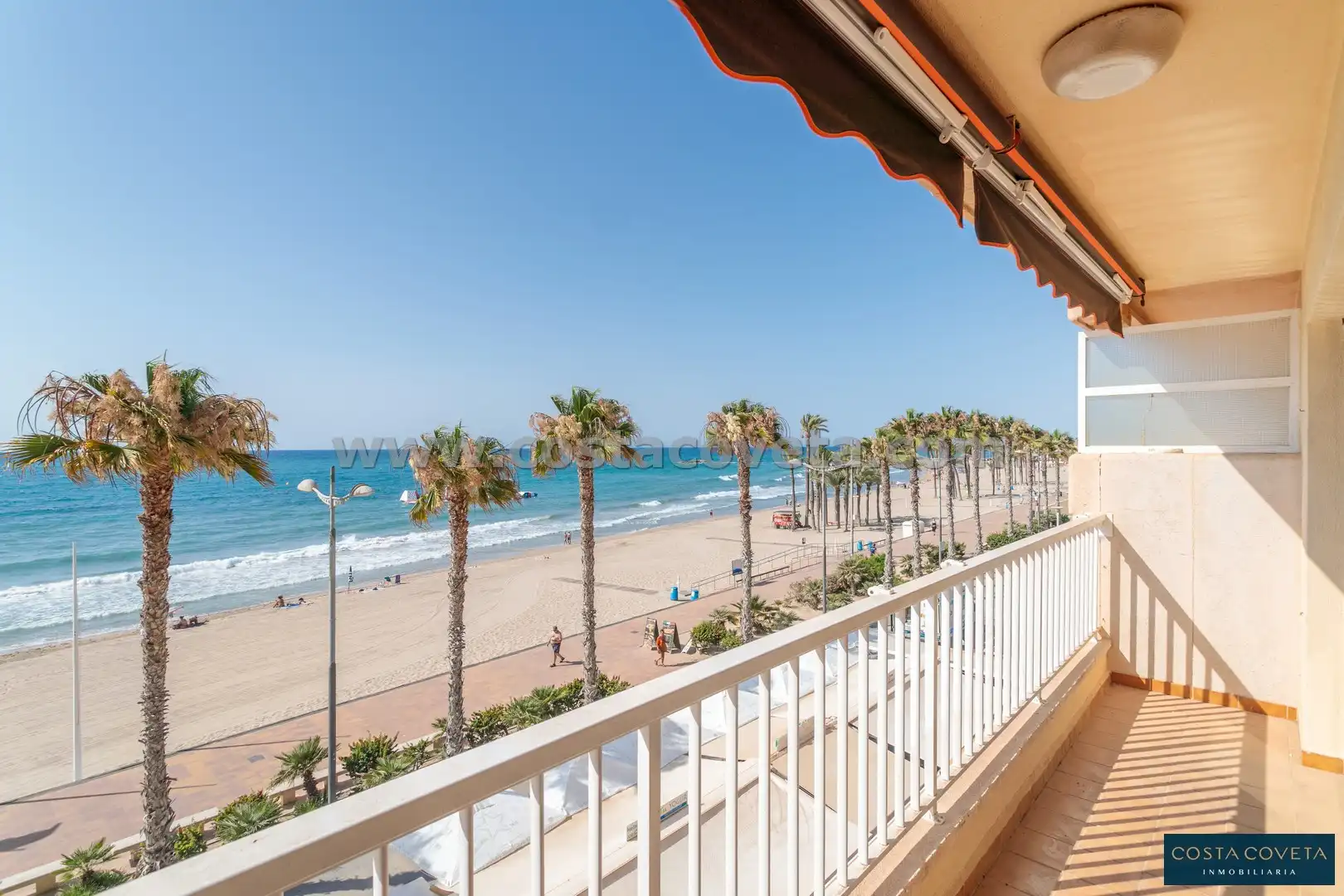 Vista exterior de Apartament en venda en Villajoyosa / La Vila Joiosa amb Terrassa i Balcó