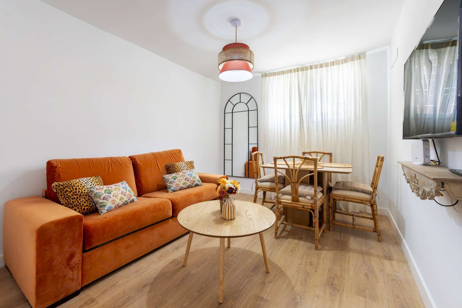 Sala d'estar de Apartament per a compartir en  Madrid Capital amb Aire condicionat, Calefacció i Terrassa