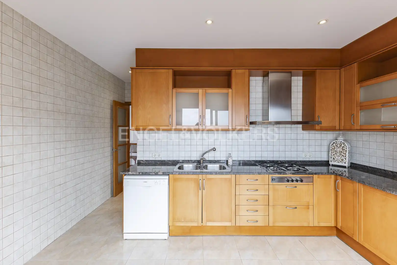 Kitchen of Flat for rent in Caldes d'Estrac  with Air Conditioner, Heating and Terrace