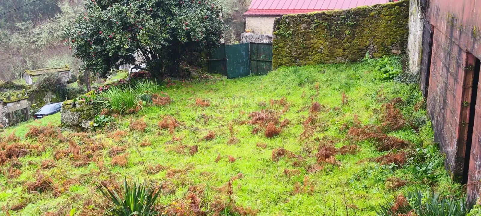 Houses for sale in Fornelos de Montes  with Private garden and Storage room