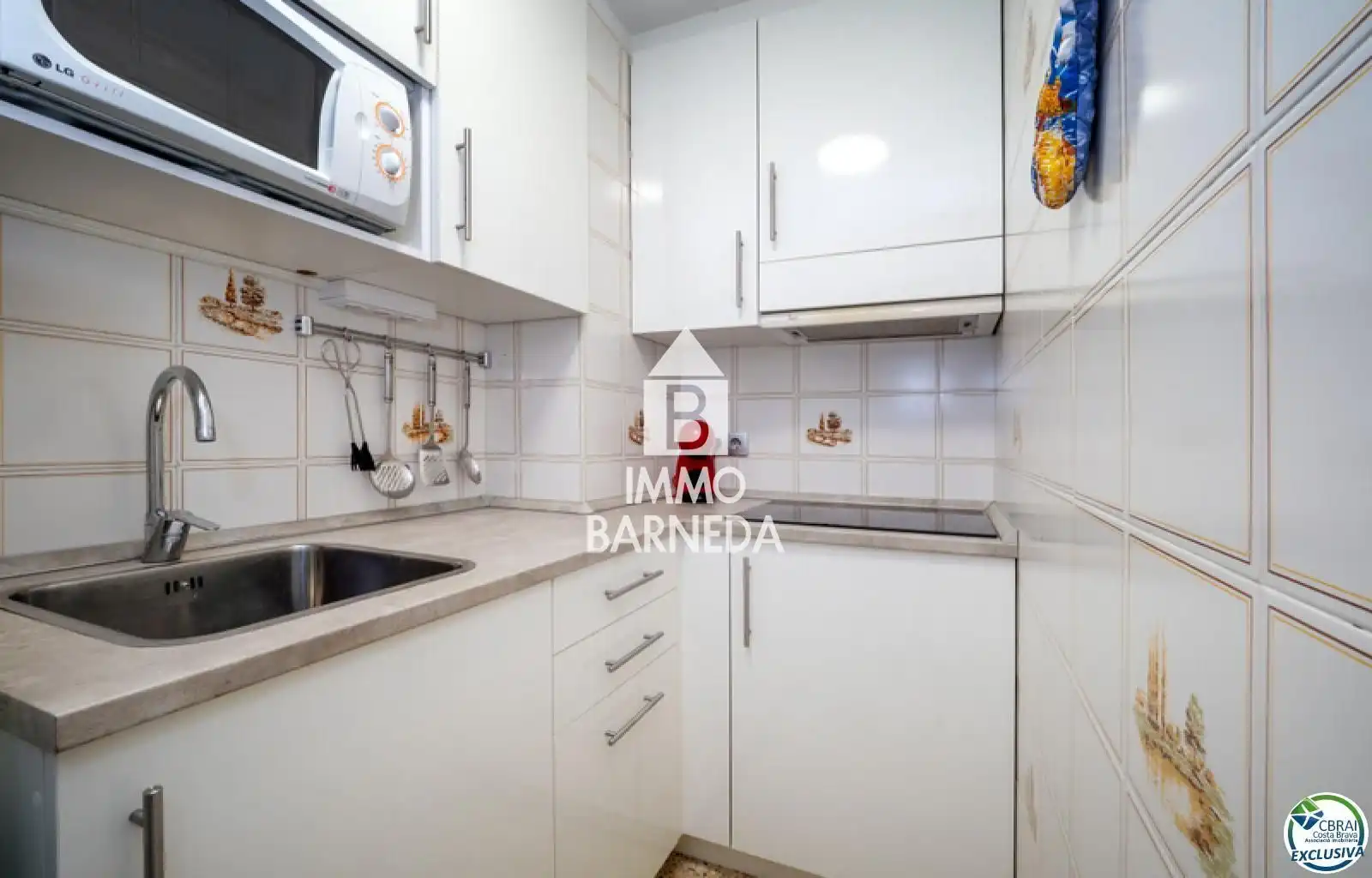 Außenansicht von Wohnung zum Verkauf in Empuriabrava mit Heizung