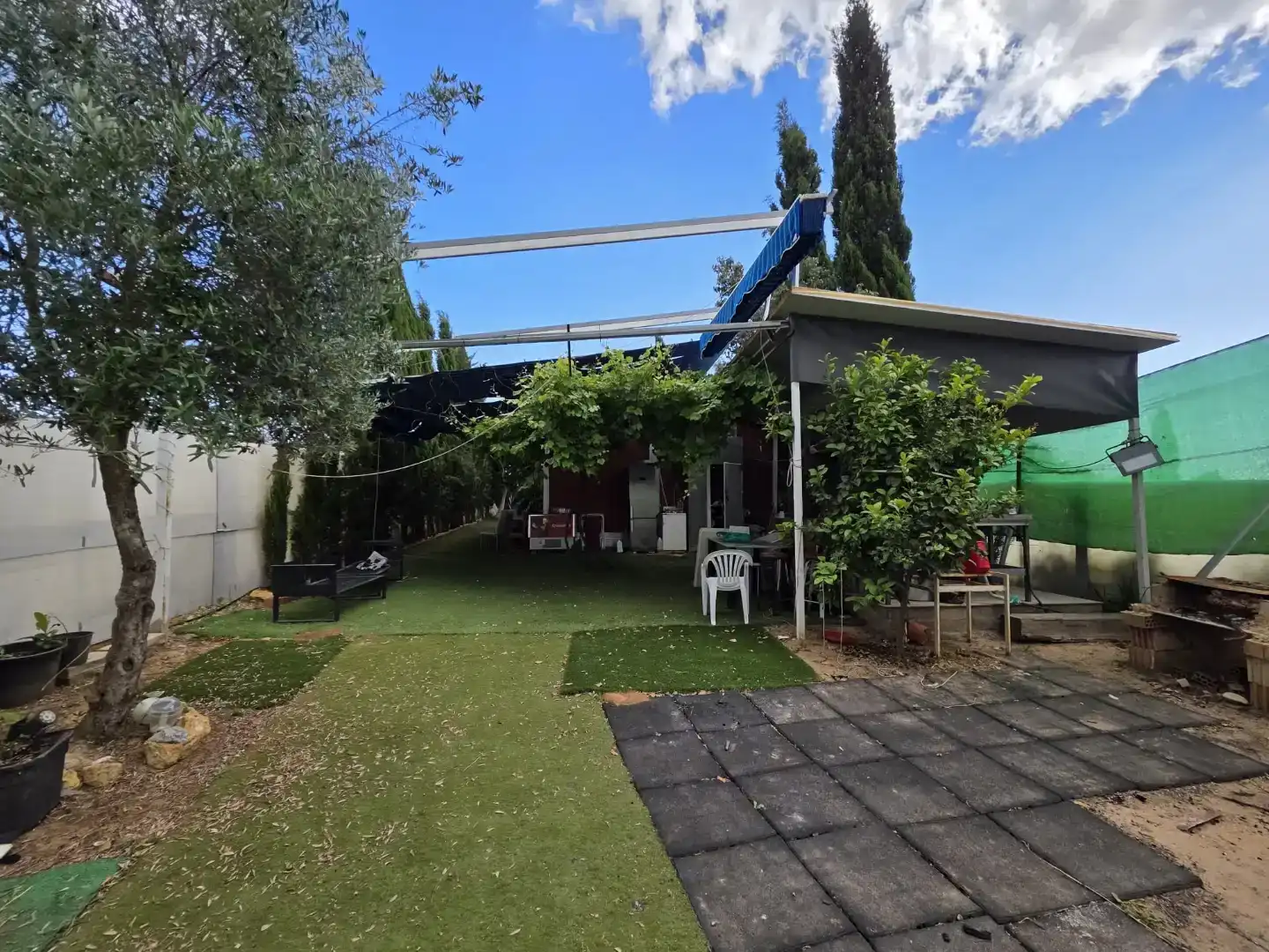 Terrassa de Finca rústica en venda en Utrera amb Aire condicionat i Piscina