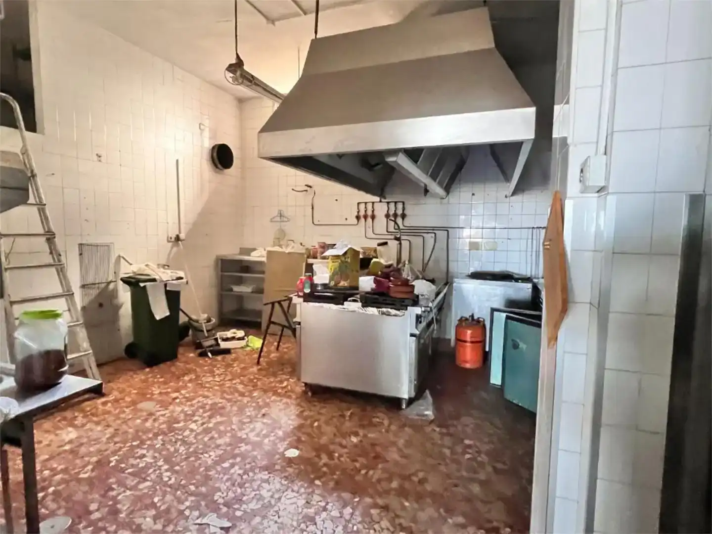 Cuina de Local en venda en Manilva amb Aire condicionat