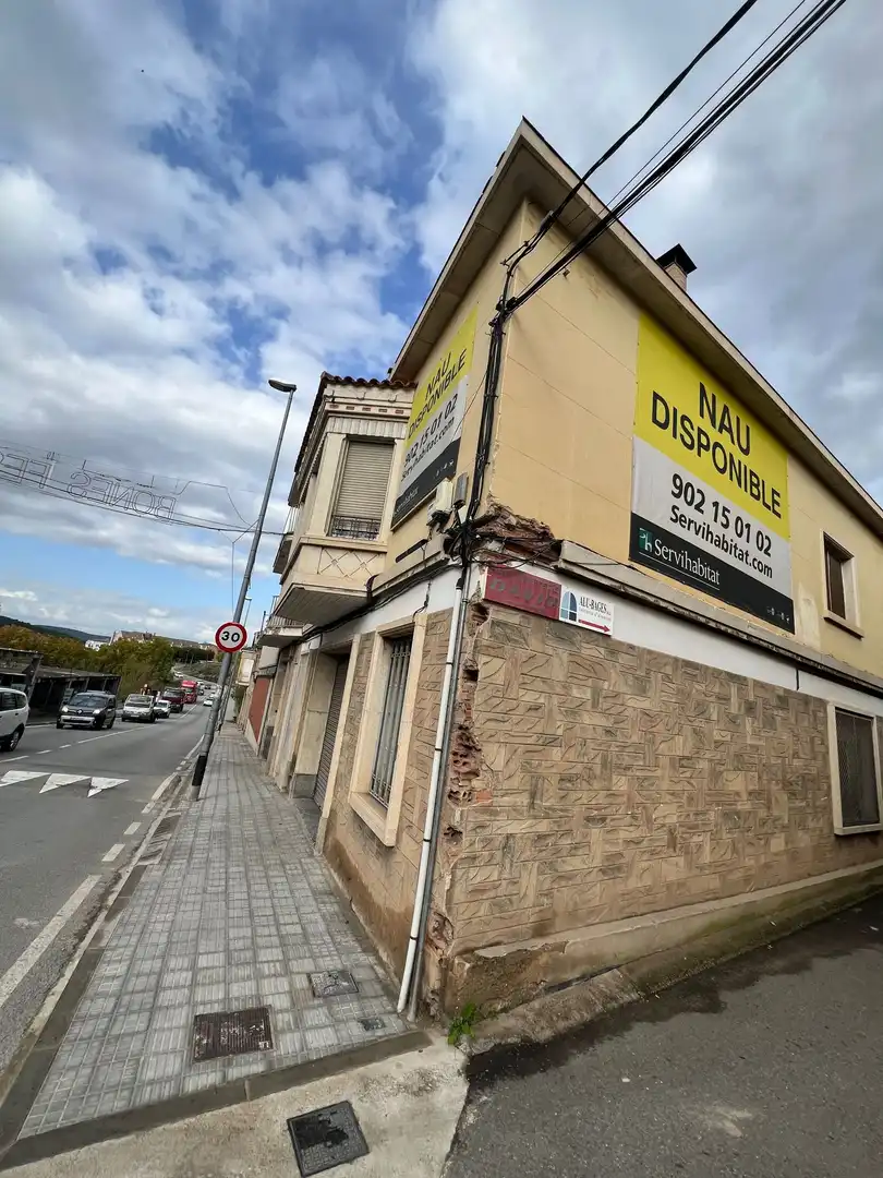 Nave industrial en venta en Navarcles con Alarma