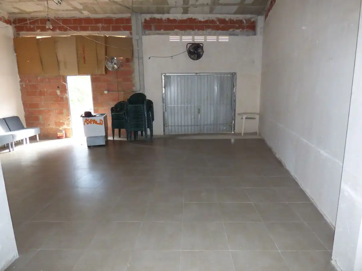 Local commercial à vendre à Orxeta
