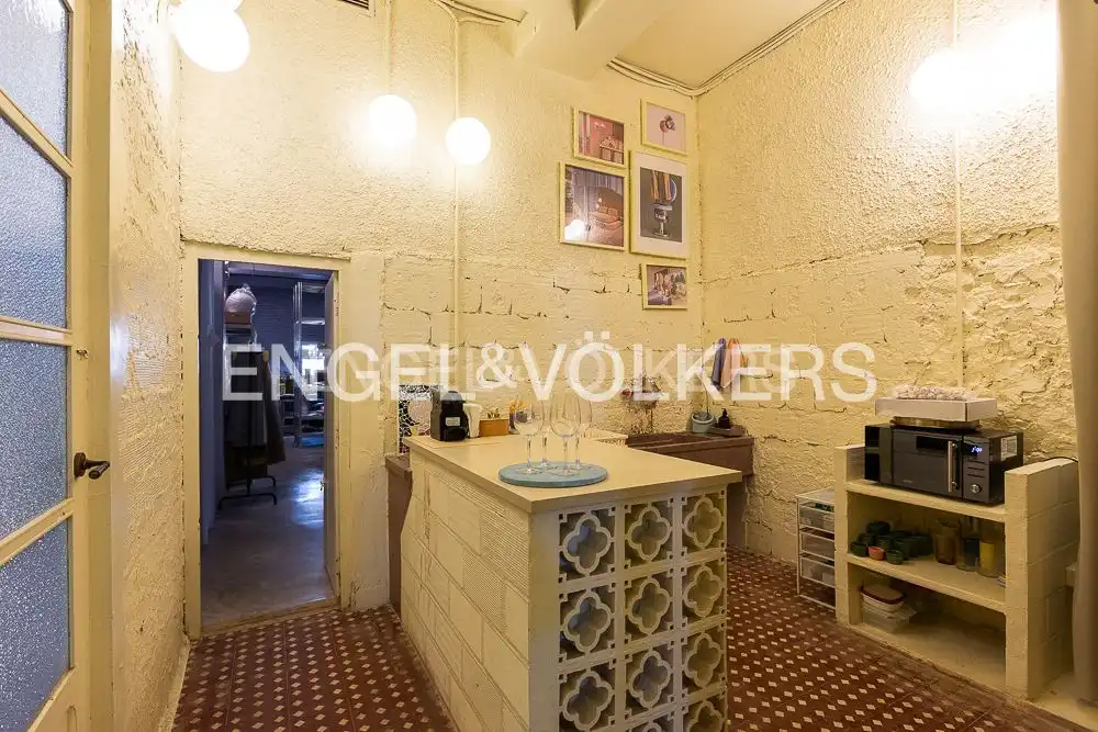 Cuina de Casa adosada en venda en Valencia amb Aire condicionat, Calefacció i Terrassa