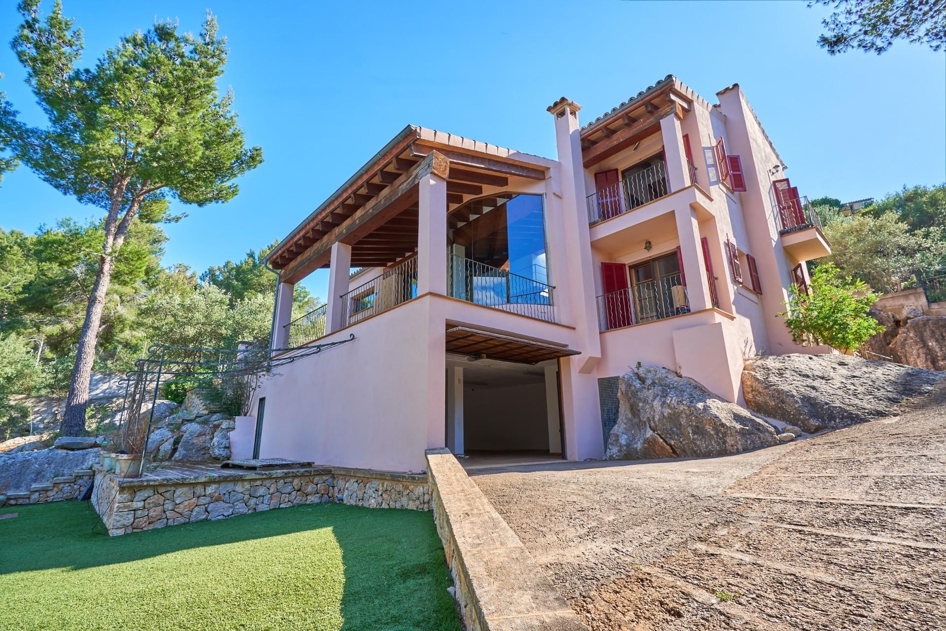 Vista exterior de Casa o xalet de lloguer en Esporles amb Calefacció, Jardí privat i Terrassa