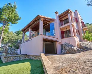 Vista exterior de Casa o xalet de lloguer en Esporles amb Calefacció, Jardí privat i Terrassa