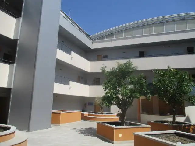 Vista exterior de Oficina de alquiler en Villaviciosa de Odón