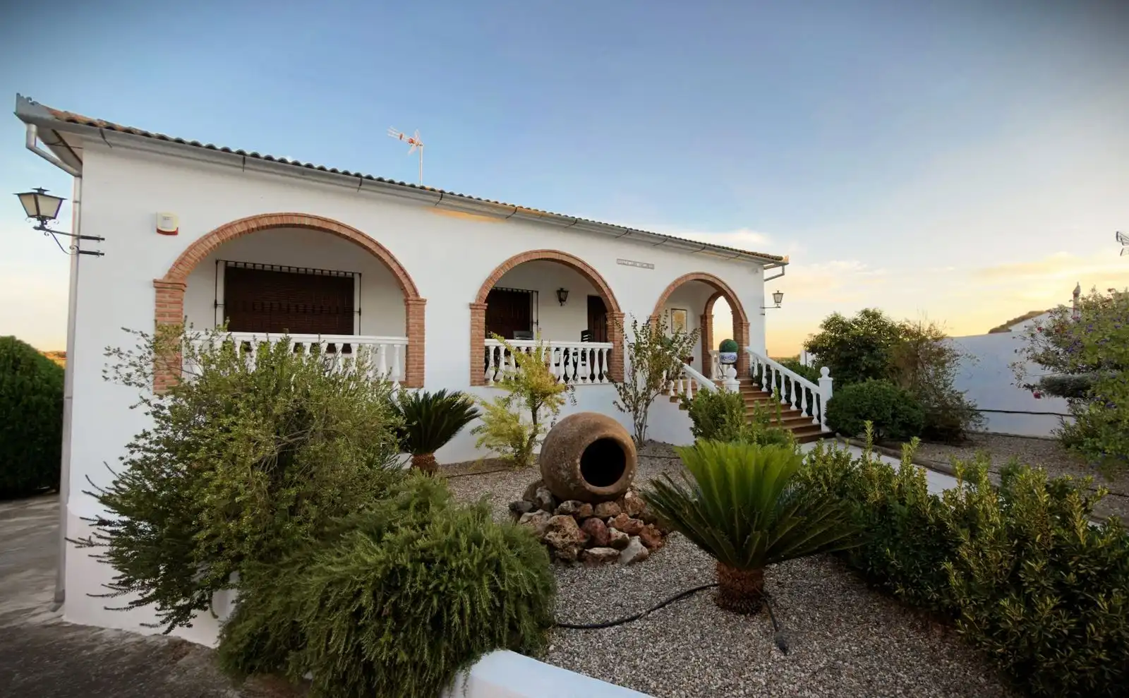 Maison avec piscine à vendre à Badolatosa