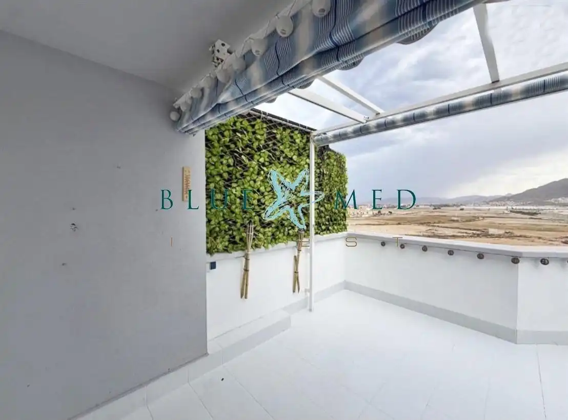 Terrassa de Apartament en venda en Puerto de Mazarrón