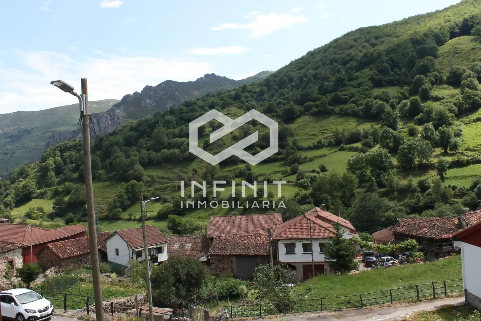 Casa o chalet en venta en Somiedo con Calefacción, Jardín privado y Trastero