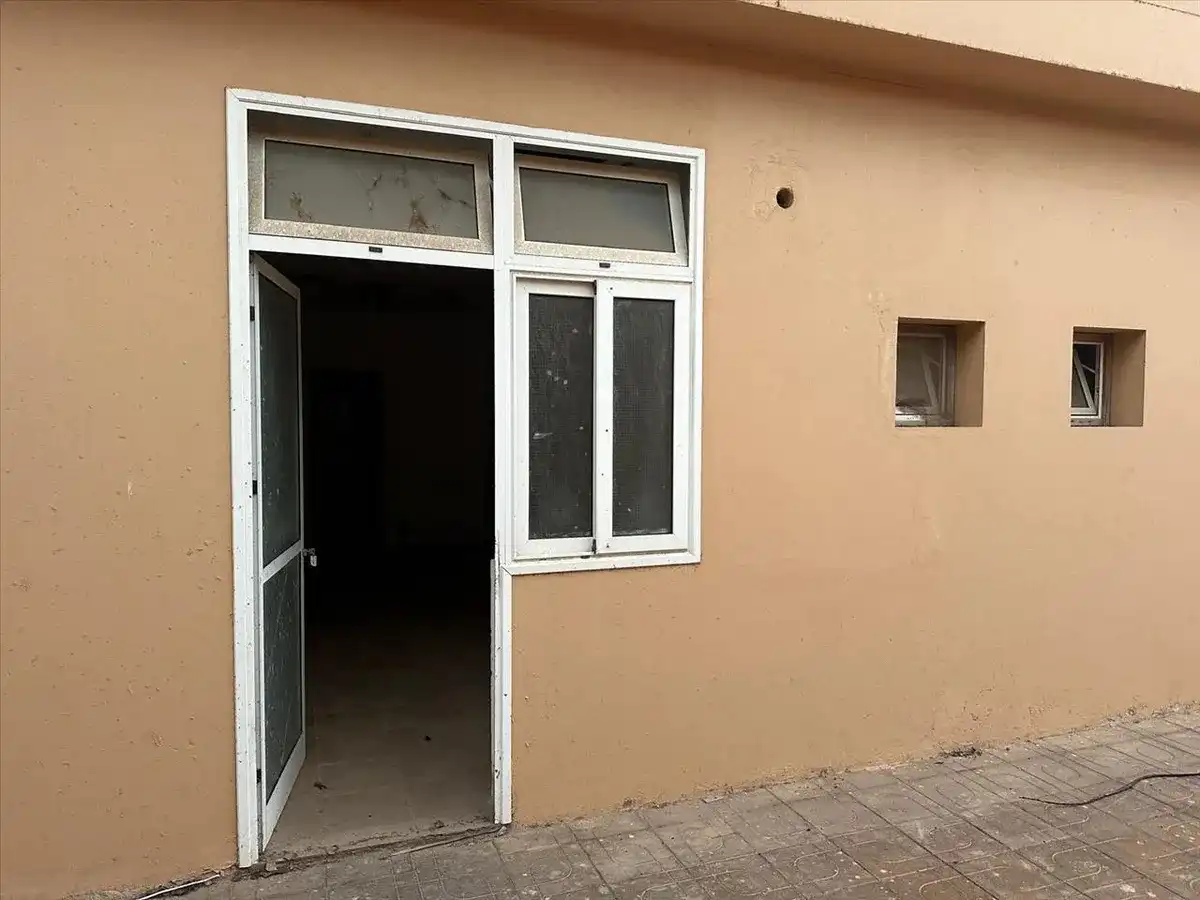 Außenansicht von Geschaftsraum zum Verkauf in La Oliva mit Möbliert