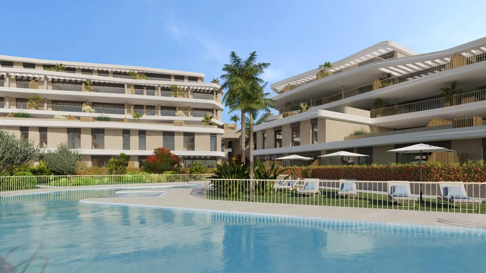 Piscina de Planta baixa en venda en Estepona amb Aire condicionat, Calefacció i Jardí privat