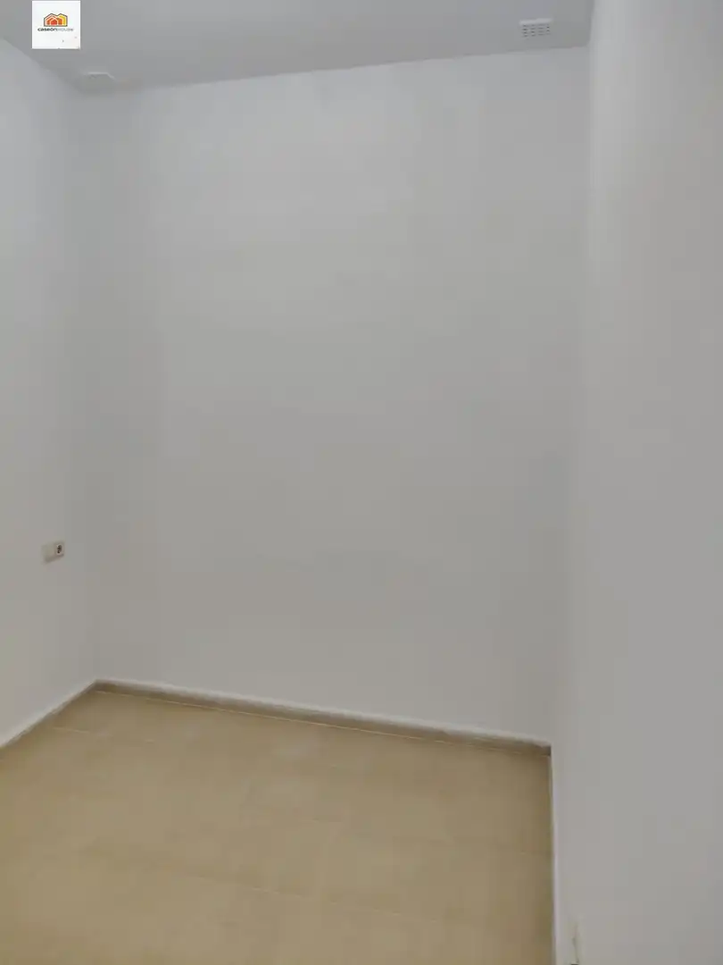 Habitación de Casa o chalet en venta en Cádiz