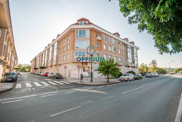 Local comercial en Venta en  AGRELO, 2 en Bertamirans