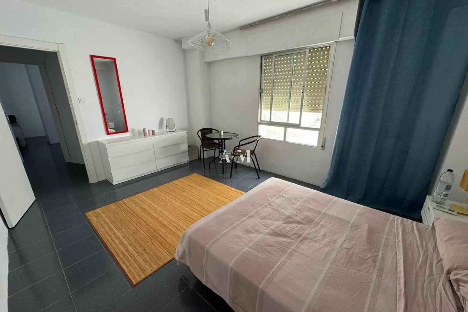 Habitación de Piso de alquiler en Torrevieja con Terraza, Amueblado y Lavadora