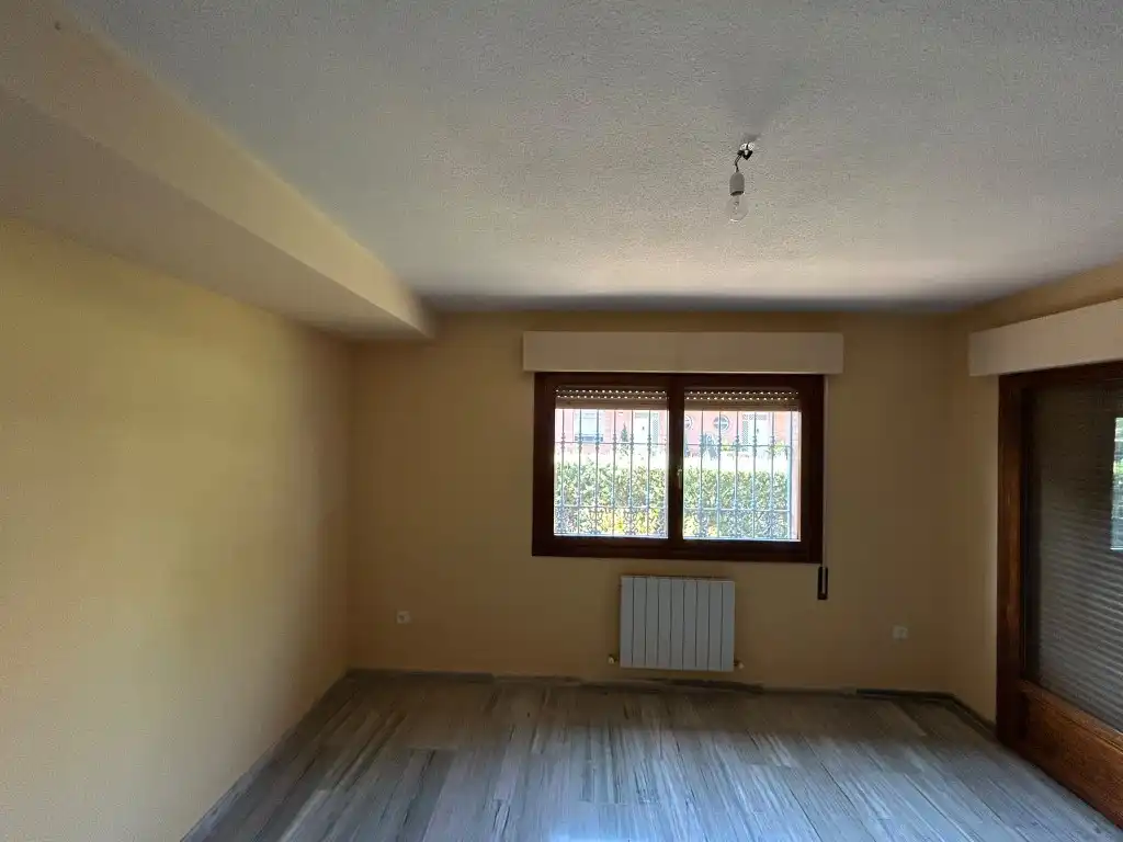 Habitación de Casa o chalet en venta en Puertollano con Jardín privado y Terraza