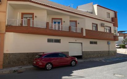 Vista exterior de Casa o xalet en venda en Motril amb Terrassa