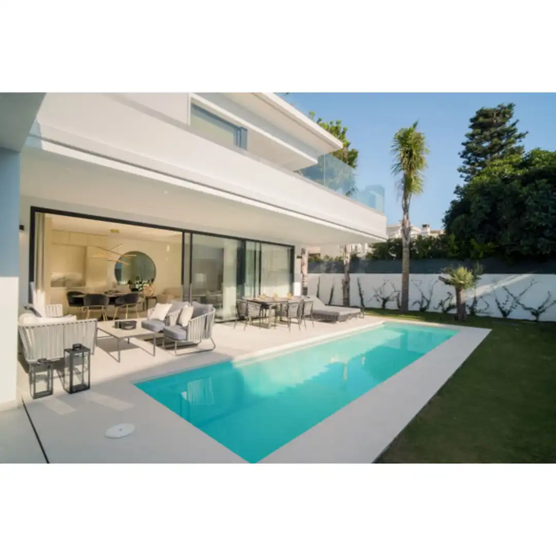 Casa con piscina in vendita a Milla de Oro