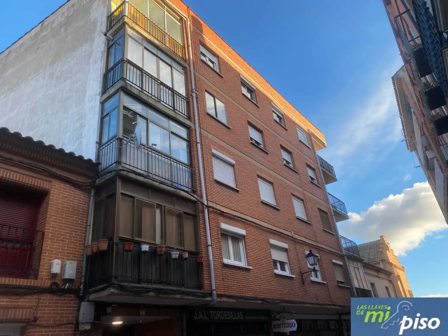 Exterior view of Flat for sale in Tordesillas  with Parquet flooring, Terrace and Furnished
