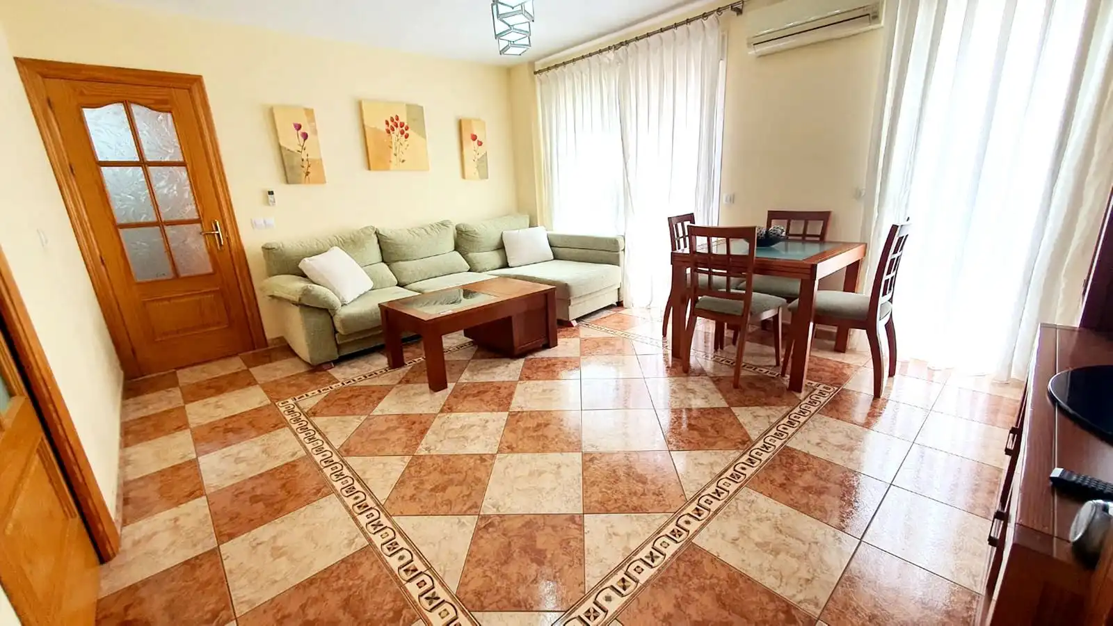 Sala d'estar de Apartament en venda en Alhaurín El Grande amb Moblat, Forn i Rentadora