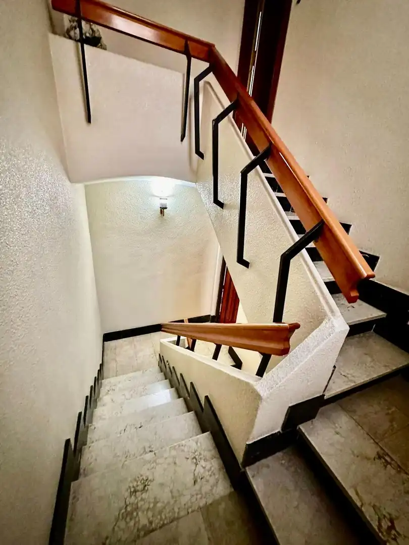 Edificio en venta en Elda
