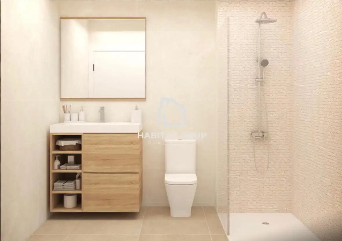 Bathroom of Flat for sale in Platja de Pals