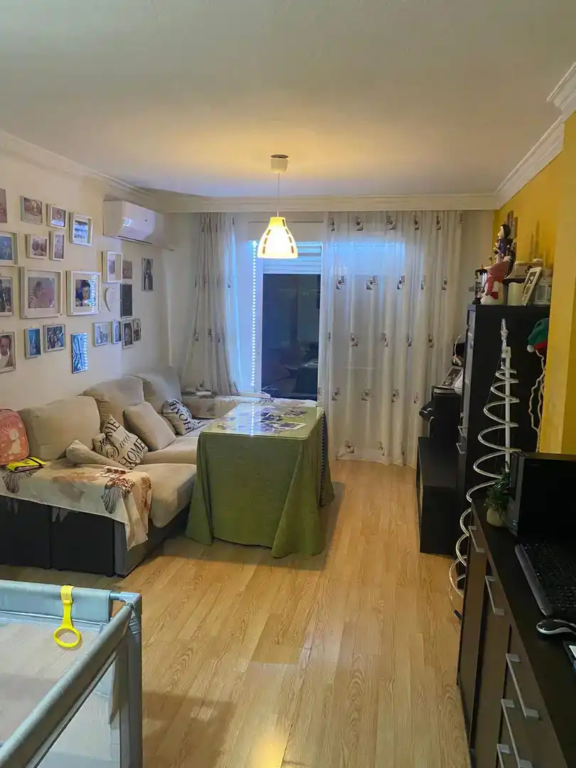 Sala de estar de Piso en venta en Armilla con Aire acondicionado y Balcón